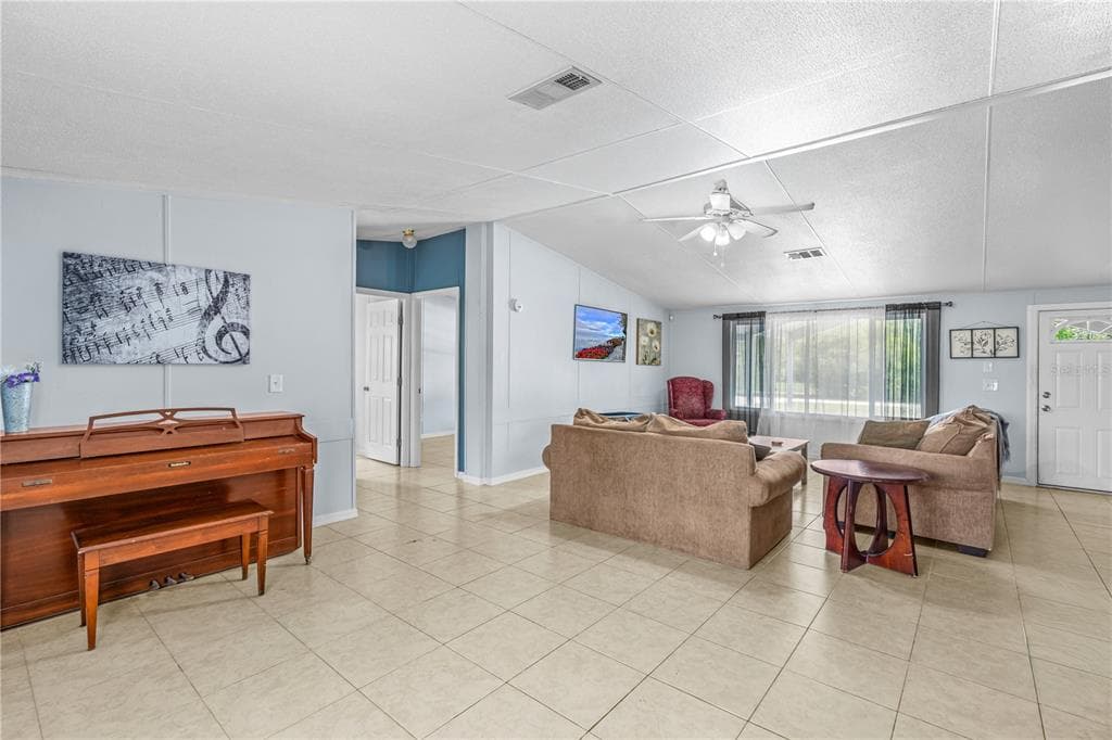1055 ACEE DRIVE photo 14