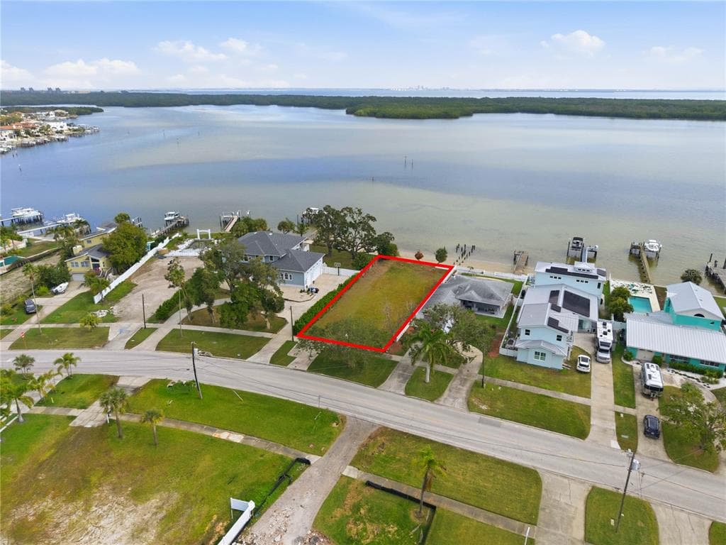 6043 BAYOU GRANDE BOULEVARD NE photo 11