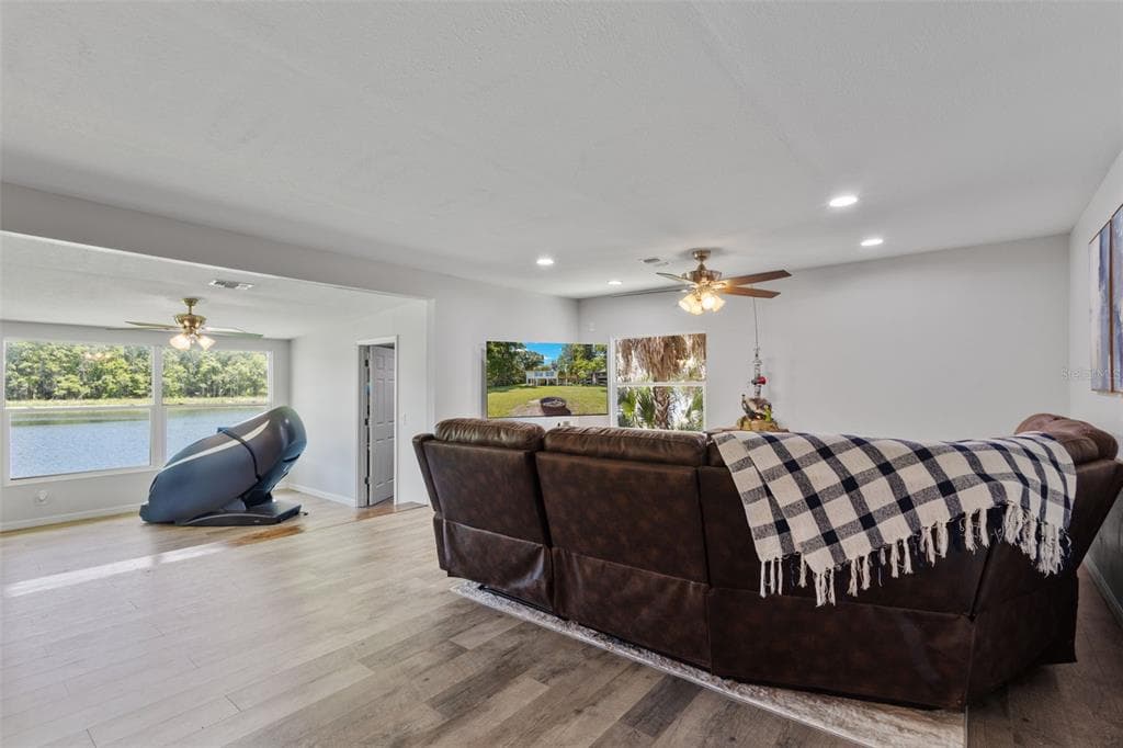 15471 NW 46TH LANE photo 9