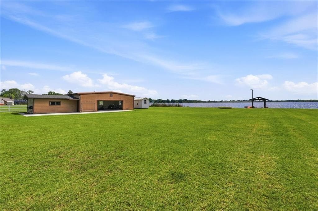 2731 STATE ROAD 557 photo 17