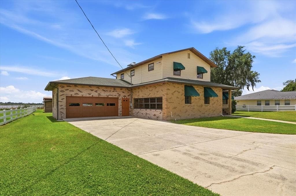 2731 STATE ROAD 557 3