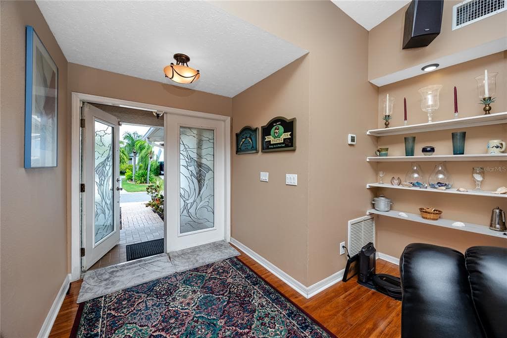 1116 KINGFISH PLACE photo 6