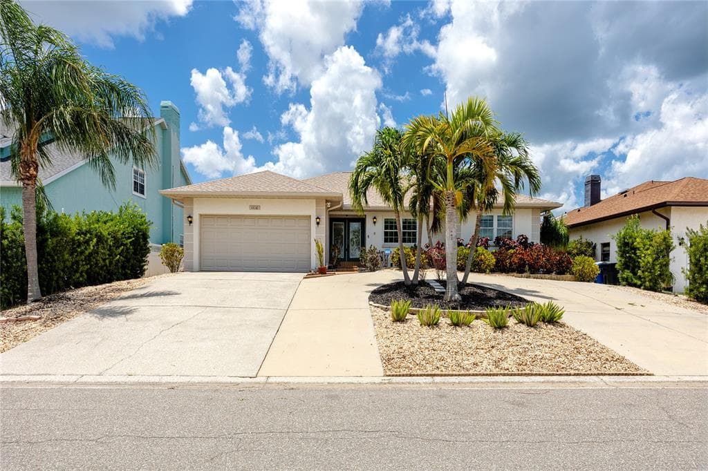 1116 KINGFISH PLACE photo 1