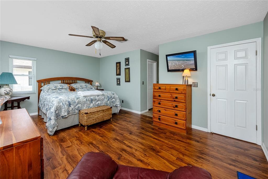 1116 KINGFISH PLACE photo 19
