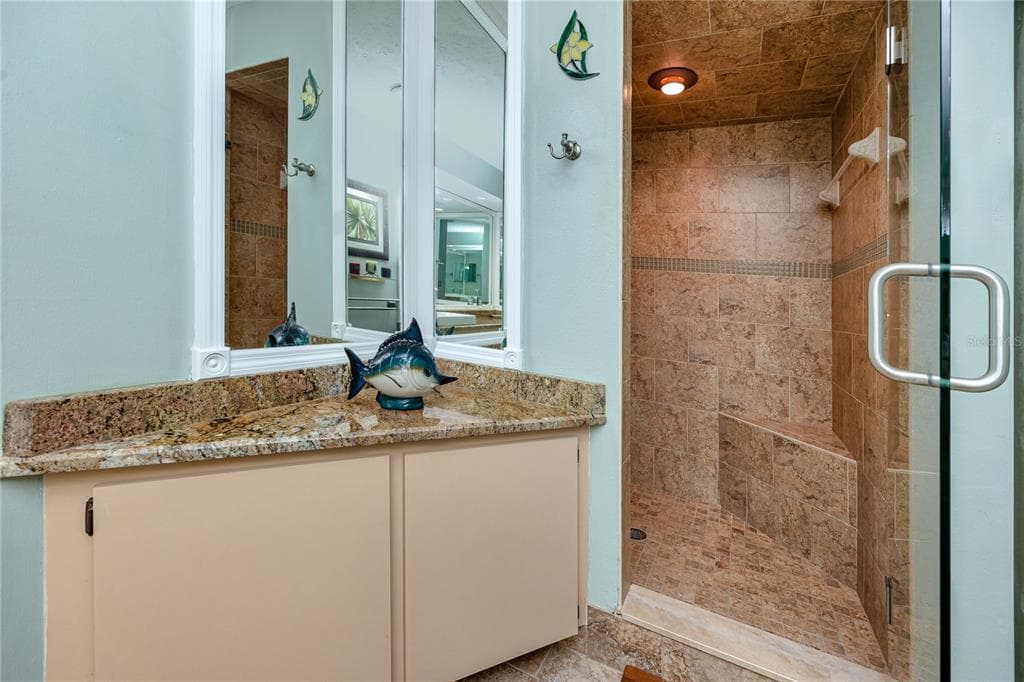1116 KINGFISH PLACE photo 25