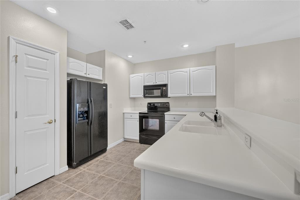 700 CANOPY WALK LANE 734 photo 10