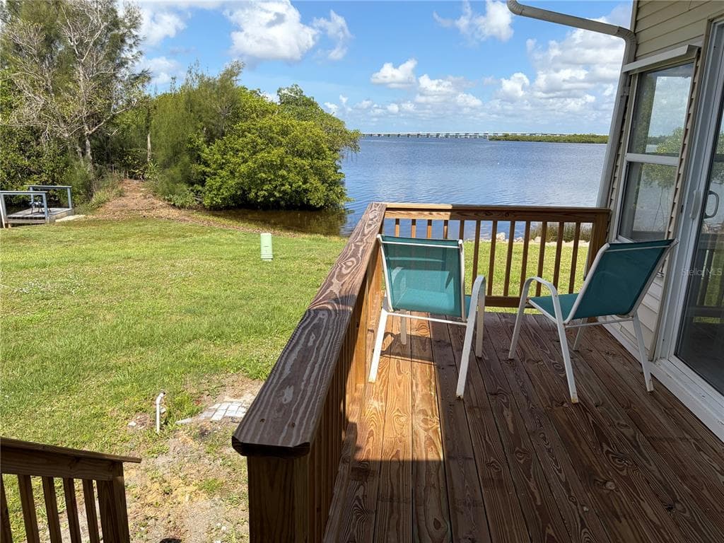 4300 RIVERSIDE DRIVE 109 photo 22