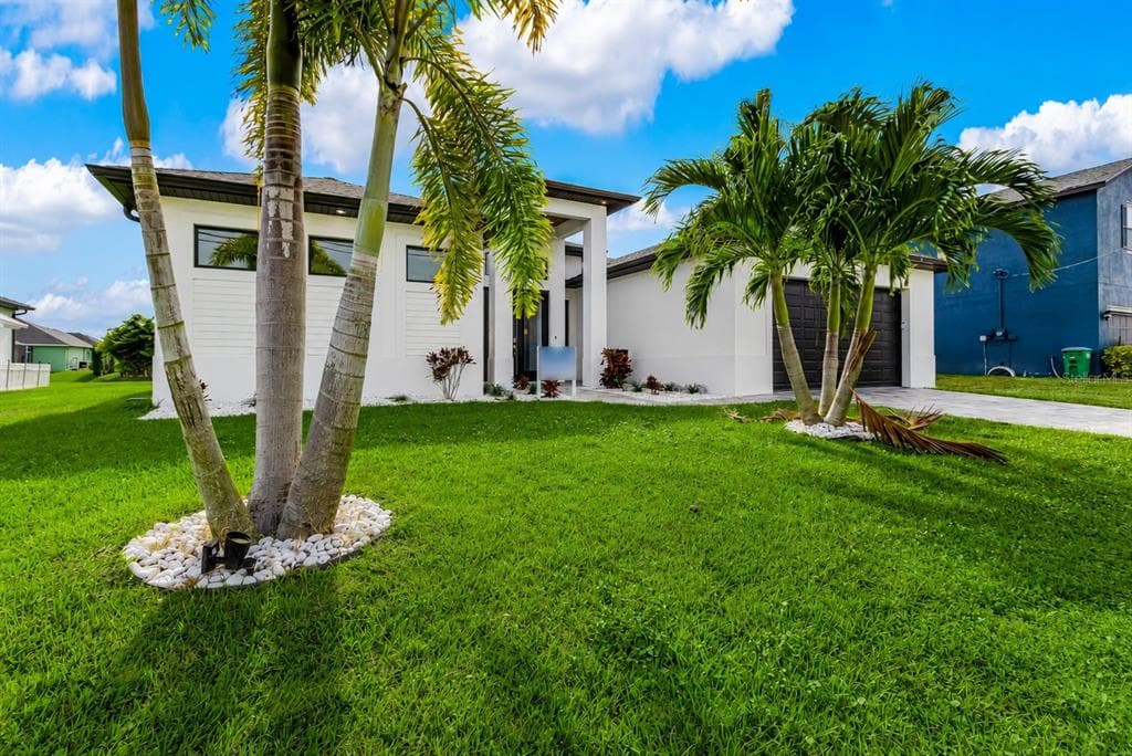 828 SW 28TH STREET photo 6