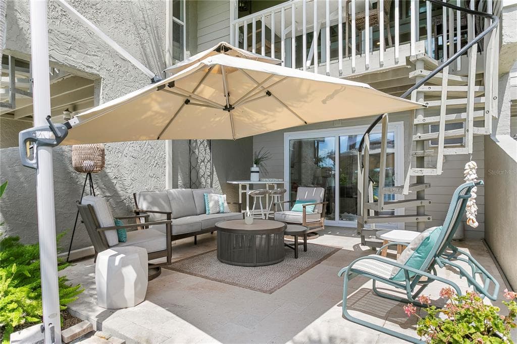 360 PINELLAS BAYWAY S I photo 10