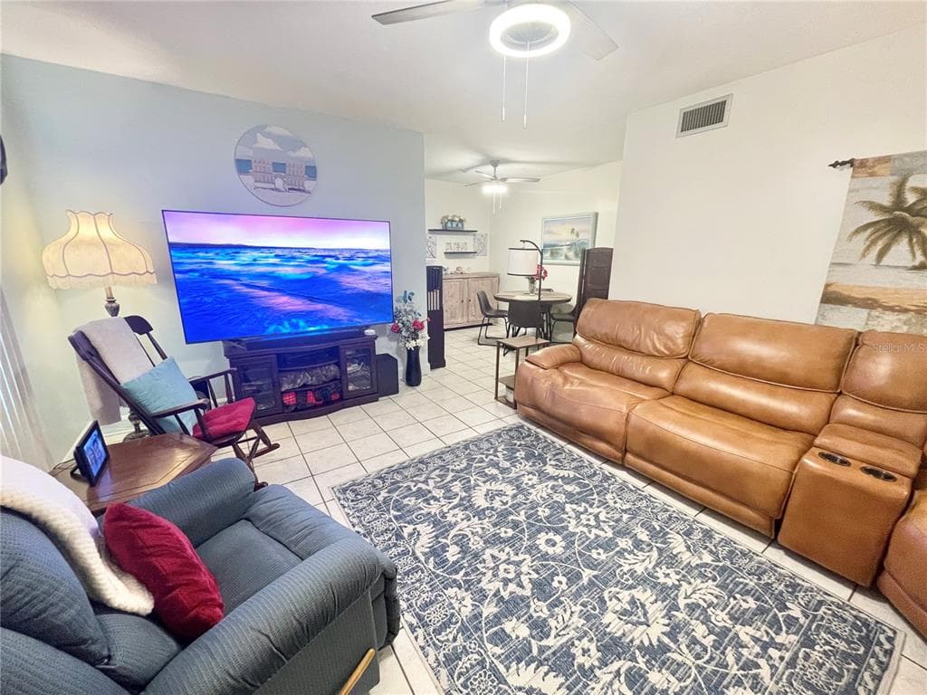 1600 W LAKE PARKER DRIVE #B4 5
