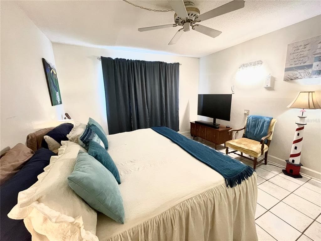 1600 W LAKE PARKER DRIVE B4 photo 10