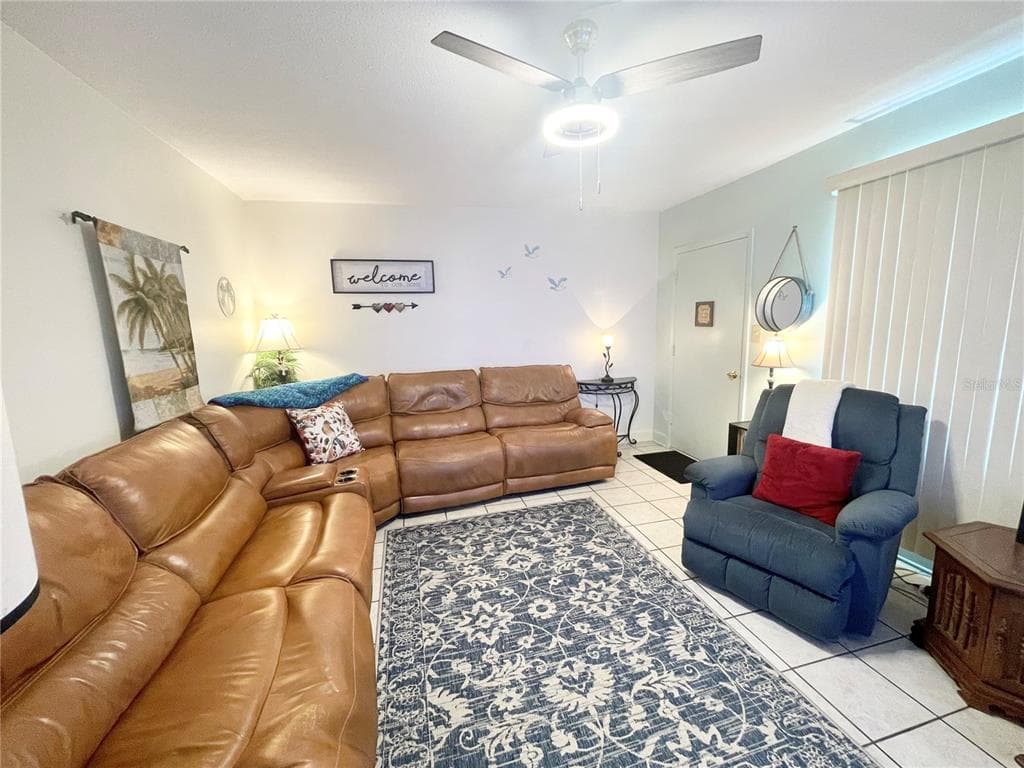 1600 W LAKE PARKER DRIVE #B4 4