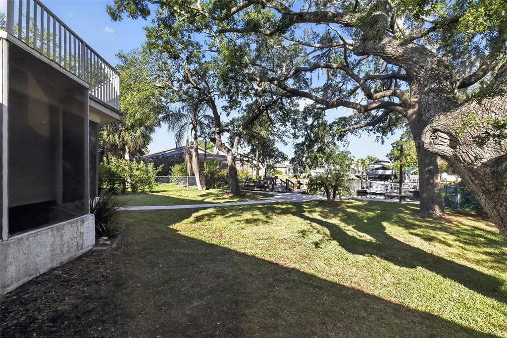 4439 REEVES ROAD photo 10