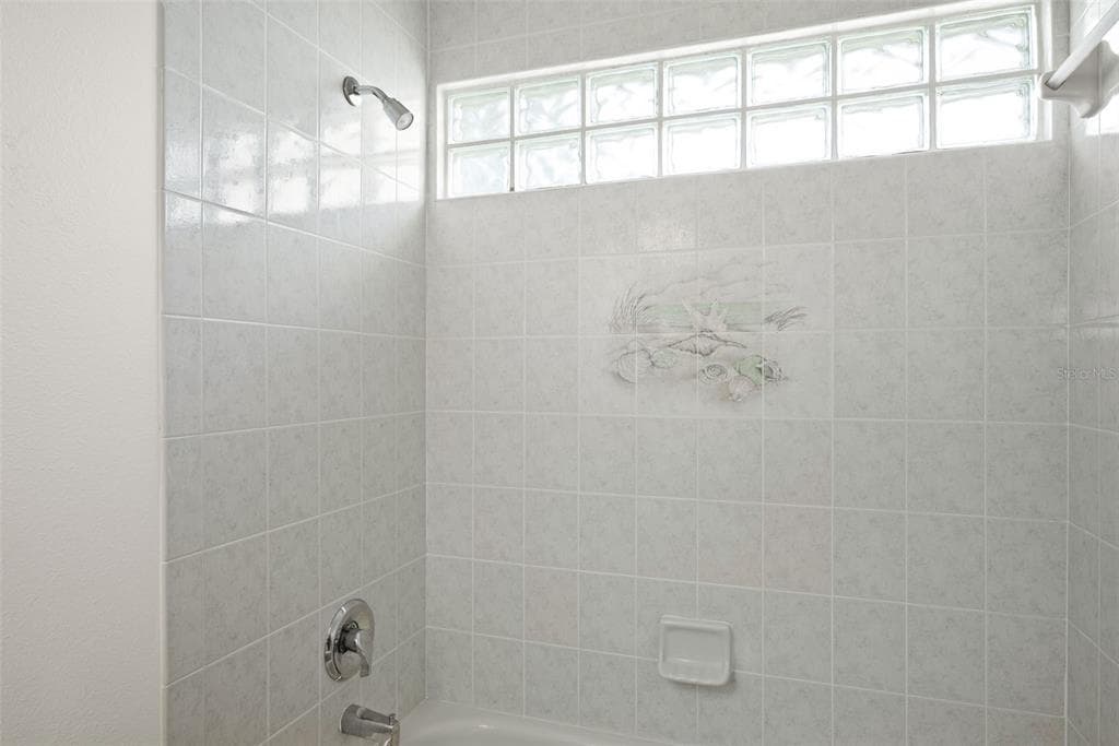 4263 TAHITI DRIVE photo 21