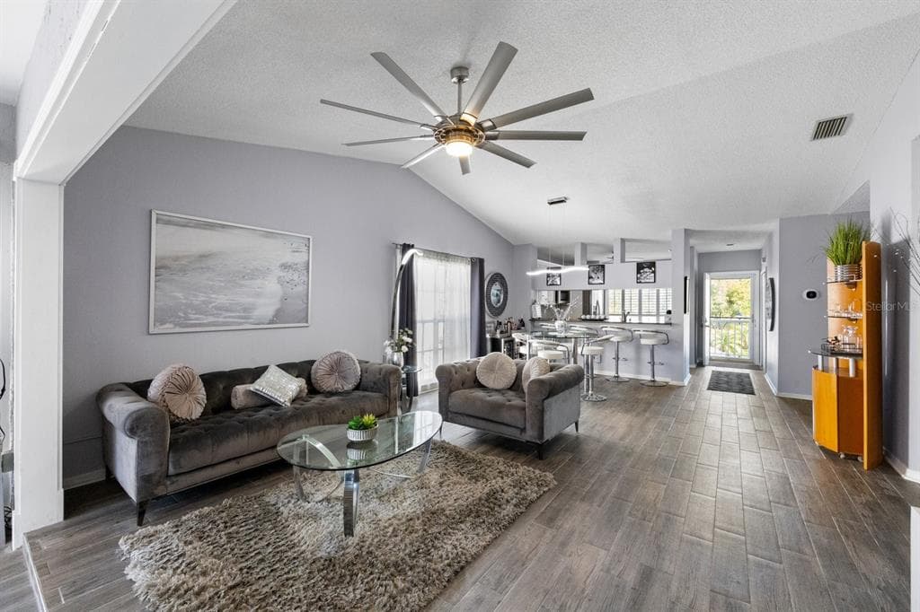 11600 SHIPWATCH DRIVE 1417 photo 10