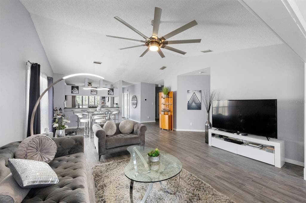11600 SHIPWATCH DRIVE 1417 photo 11