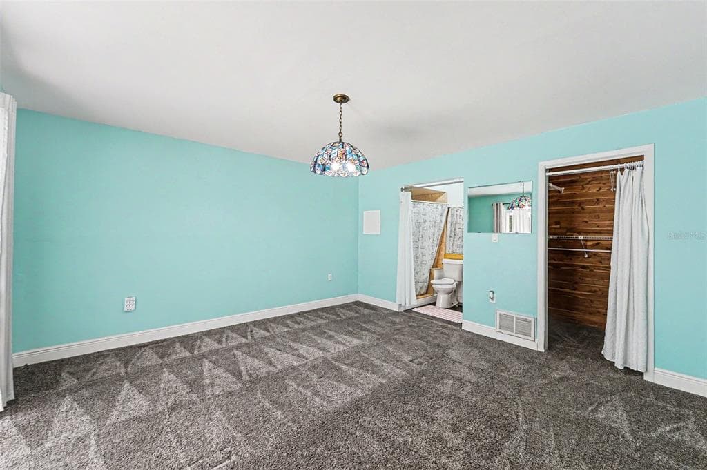 8040 SAYBROOK DRIVE photo 12