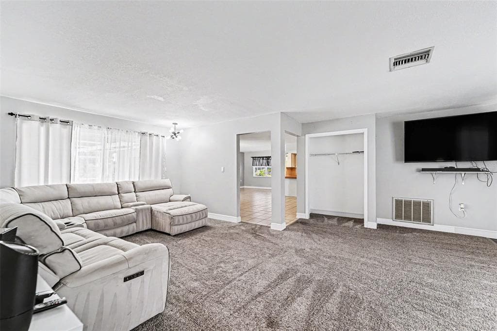8040 SAYBROOK DRIVE photo 3