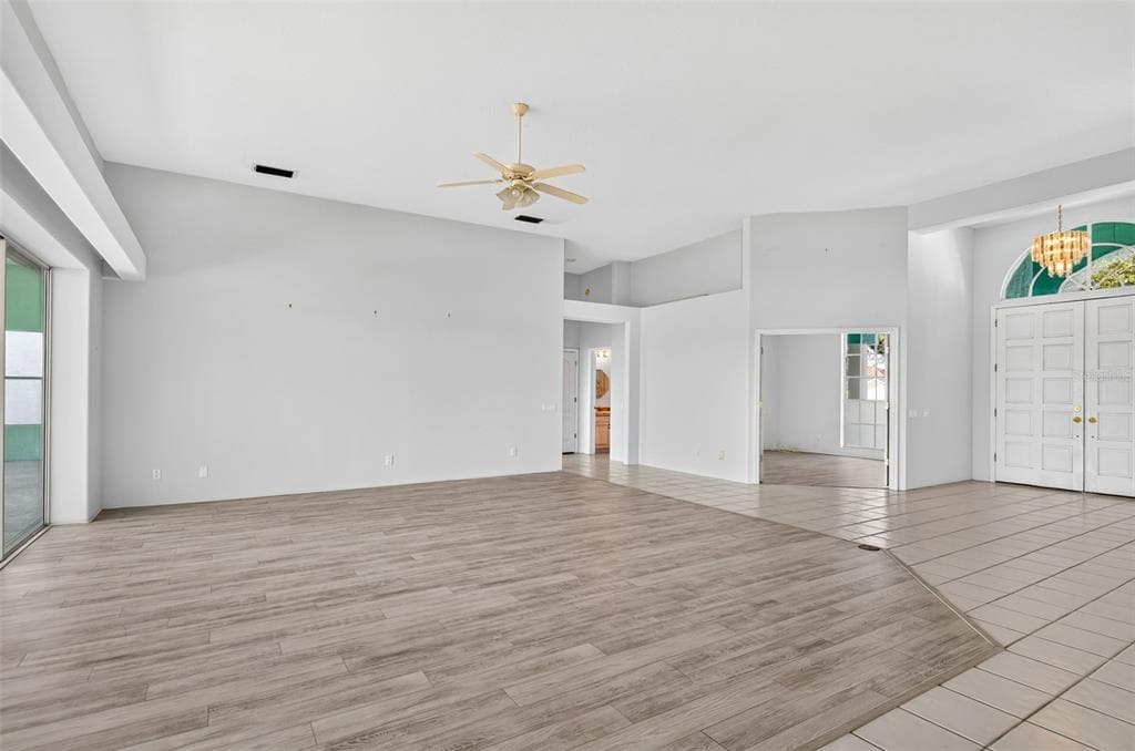 8911 RIVERLACHEN WAY photo 14