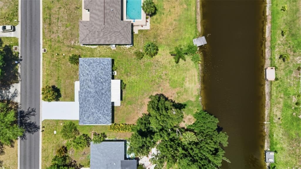 52 ANNAPOLIS LANE photo 8