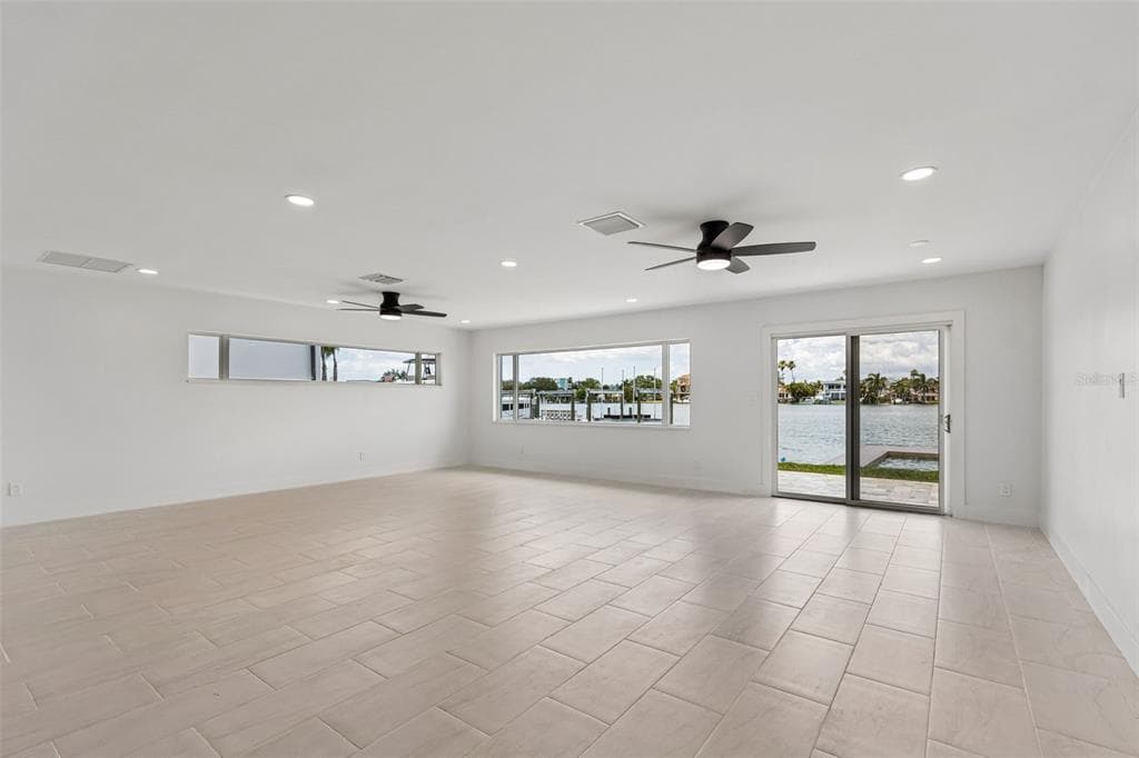 10238 TARPON DRIVE photo 9