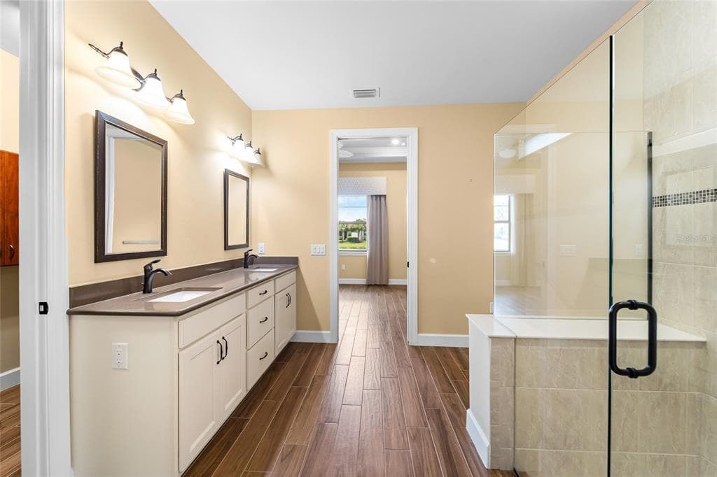 5700 SWEET LEAF WAY photo 14