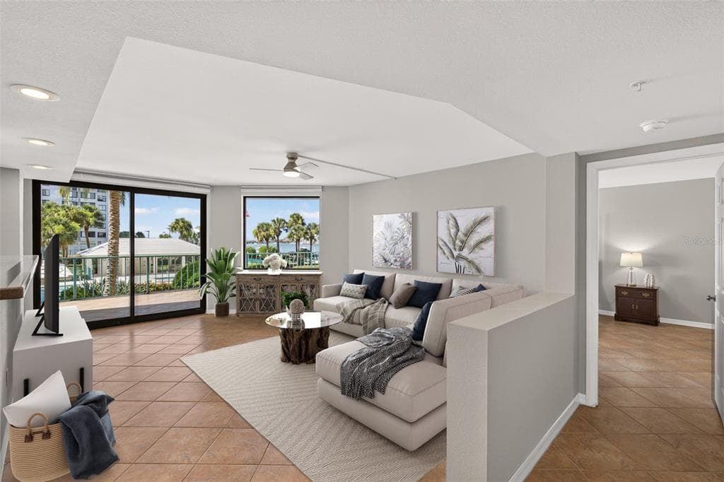 670 ISLAND WAY 207 photo 20