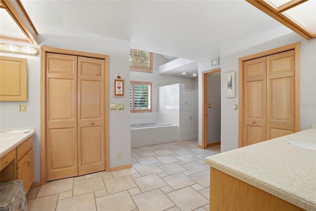 3493 SHORELINE CIRCLE photo 13