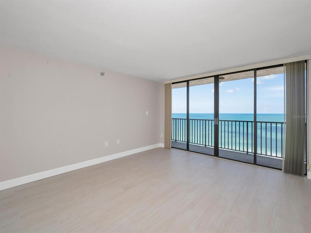 1290 GULF BOULEVARD 2003 photo 10