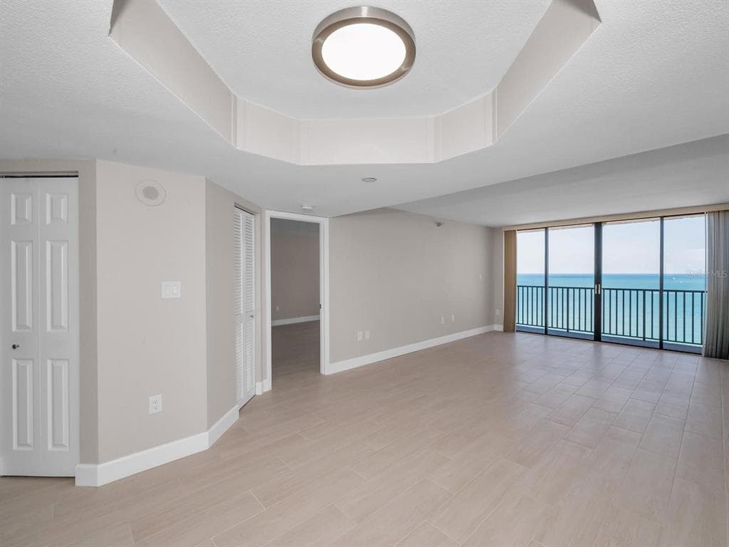 1290 GULF BOULEVARD 2003 photo 18