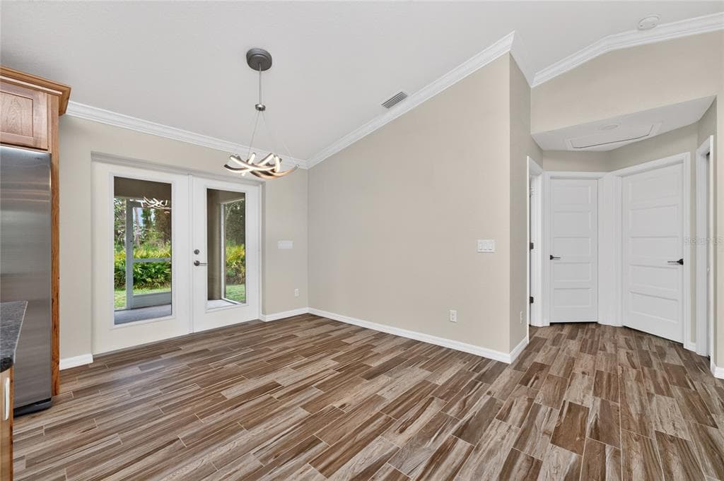 1213 CASPER STREET photo 17