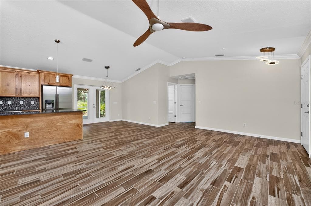 1213 CASPER STREET photo 14