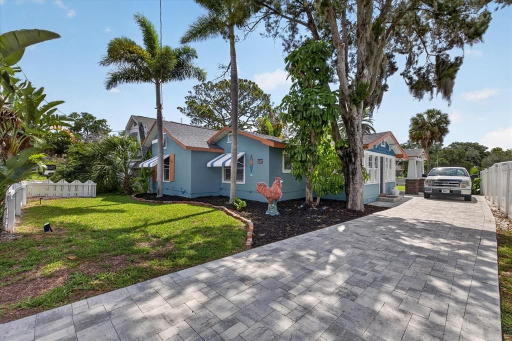 6202 RIVER ROAD 1