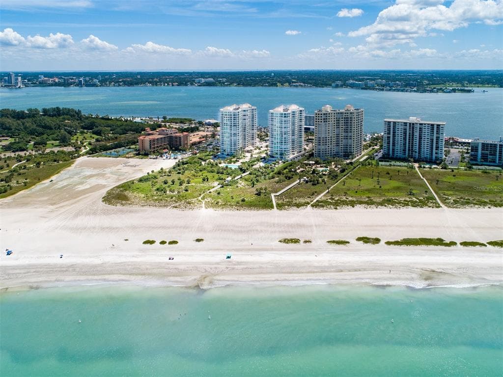 1170 GULF BOULEVARD 201 photo 10