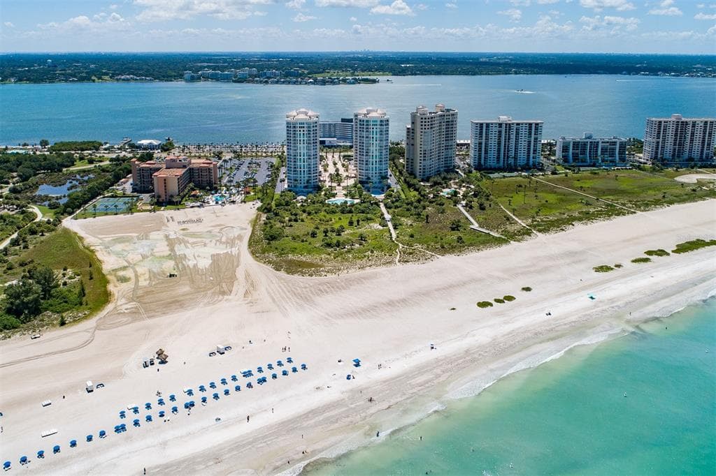 1170 GULF BOULEVARD 201 photo 15