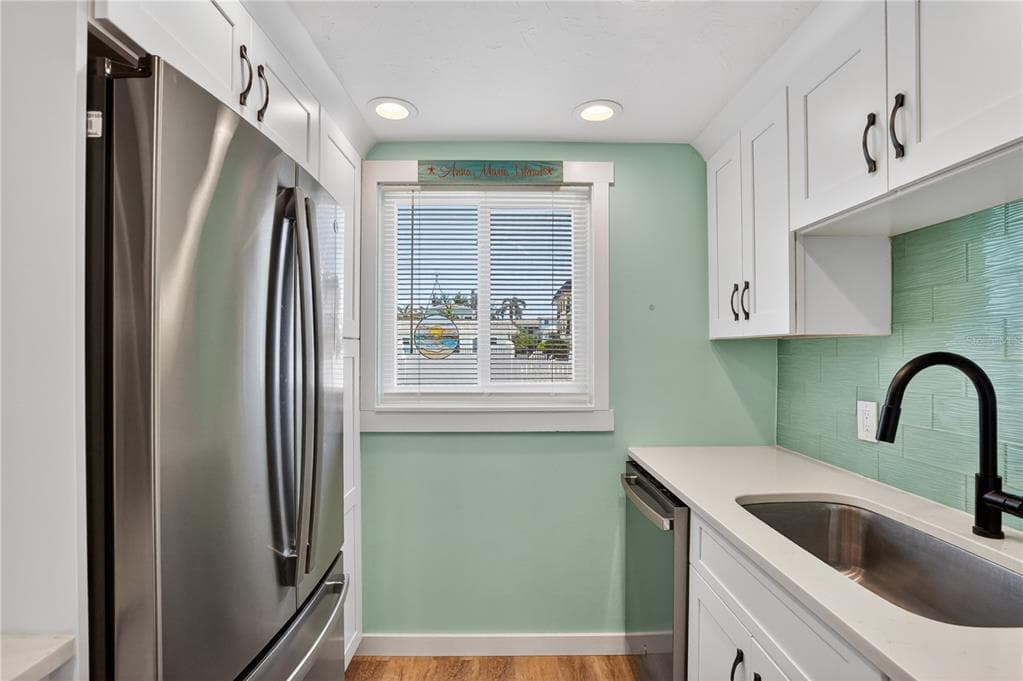 117 7TH STREET N 2 photo 12