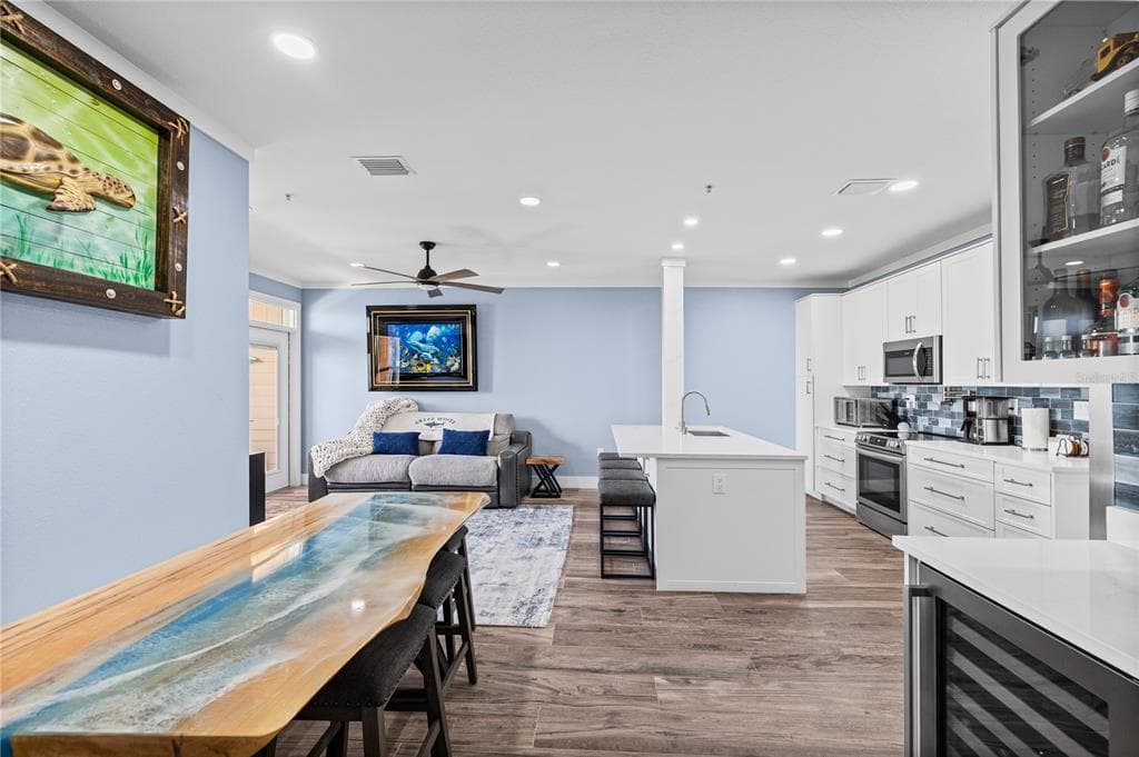 5000 CULBREATH KEY WAY 9-216 photo 11