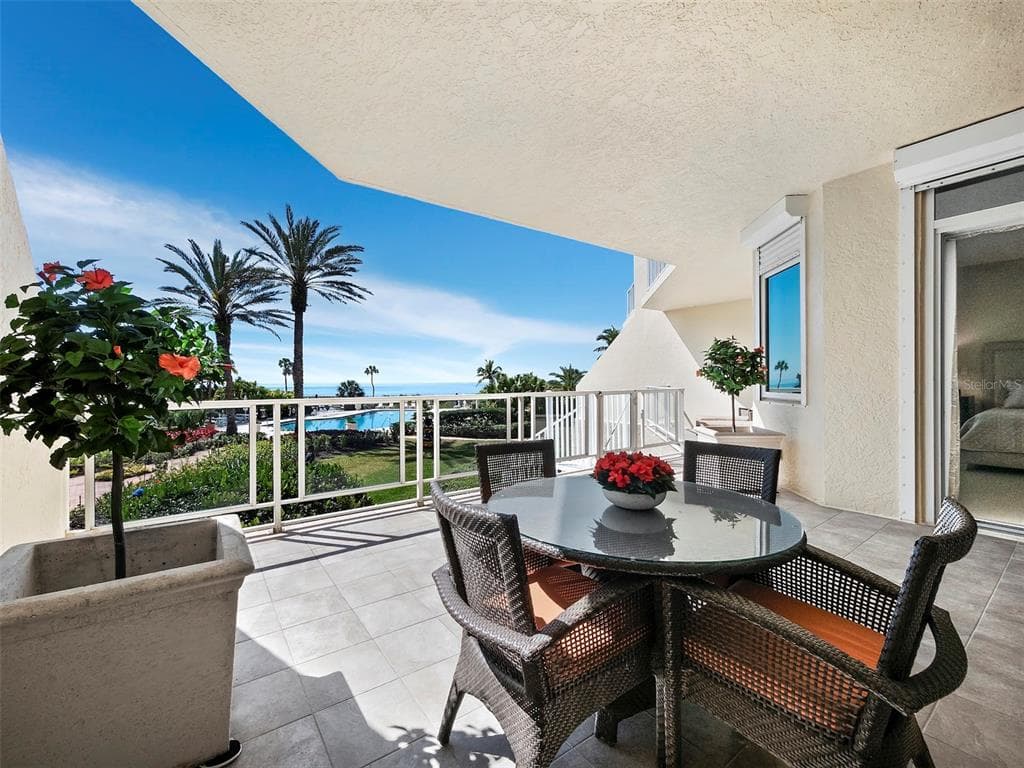 2185 GULF OF MEXICO DRIVE 212 photo 6