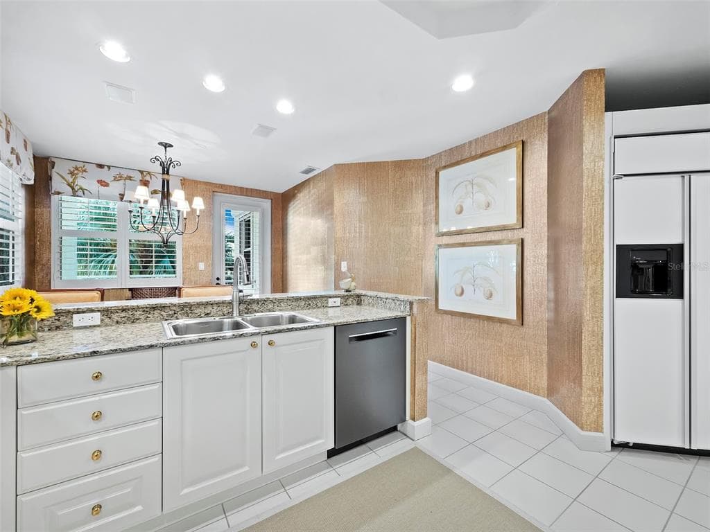 2185 GULF OF MEXICO DRIVE 212 photo 20