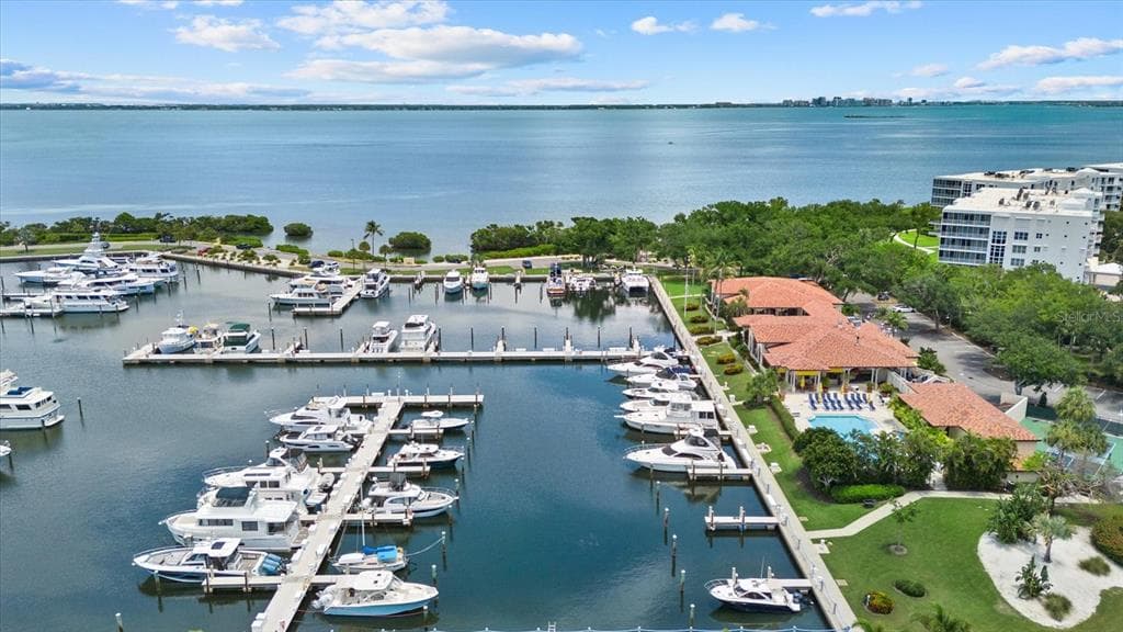 2600 HARBOURSIDE DRIVE H06 photo 14