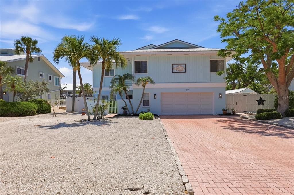 517 KUMQUAT DRIVE photo 2