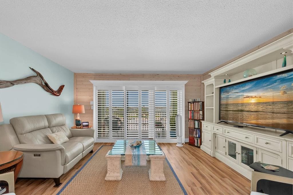 420 64TH AVENUE #402E 3