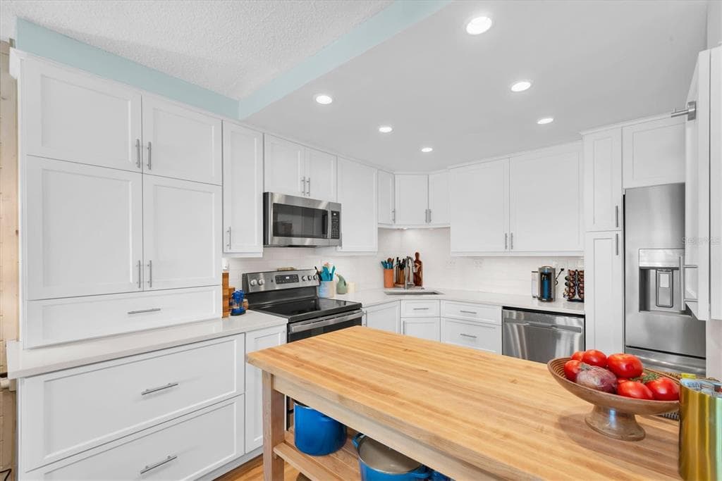 420 64TH AVENUE 402E photo 9
