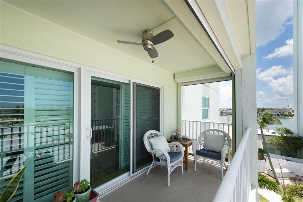 420 64TH AVENUE 402E photo 25