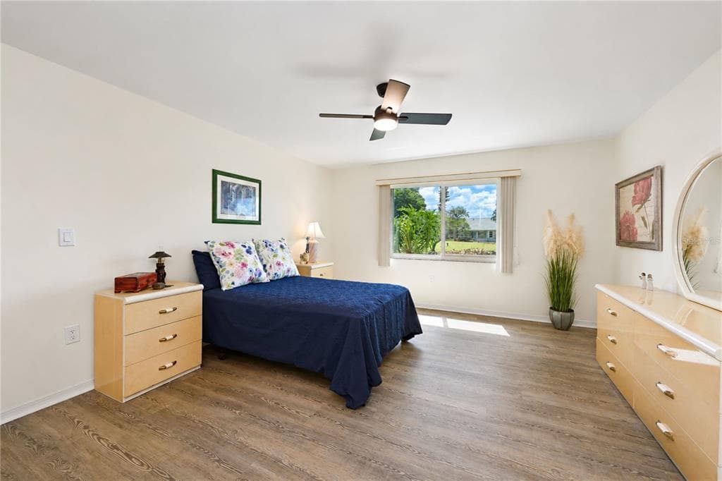 4853 INDEPENDENCE DRIVE photo 23