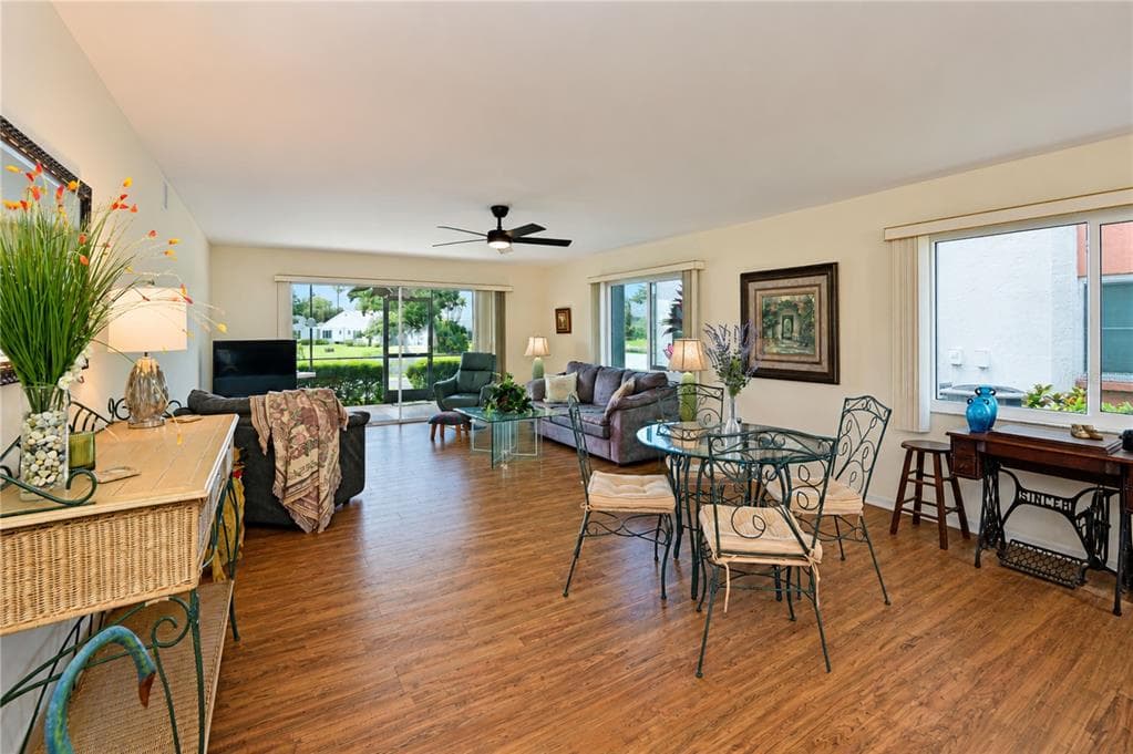 4853 INDEPENDENCE DRIVE photo 6