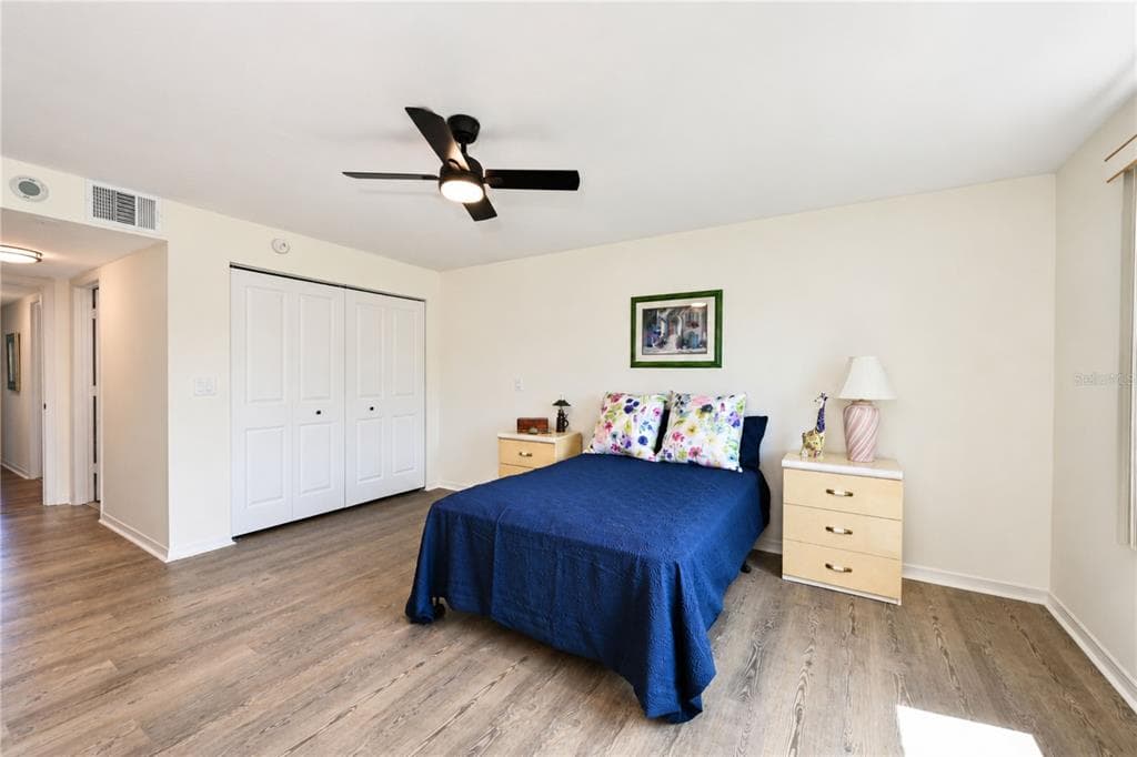 4853 INDEPENDENCE DRIVE photo 25