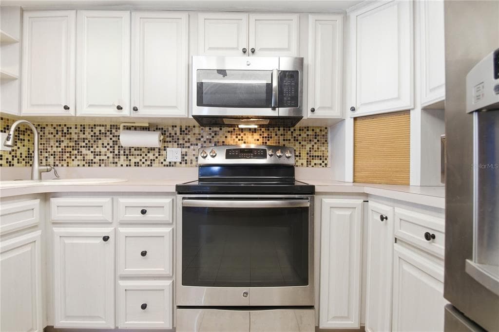 800 S GULFVIEW BOULEVARD 908 photo 11