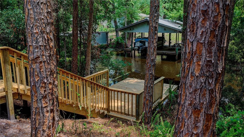 118 WATERWAY DRIVE photo 6