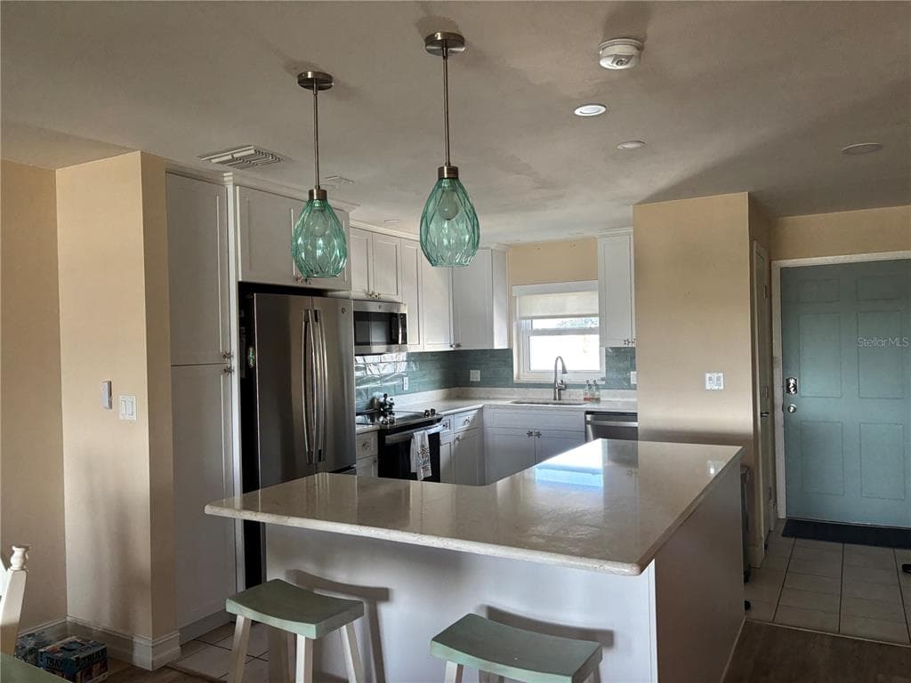 5555 GULF BOULEVARD 310 photo 12